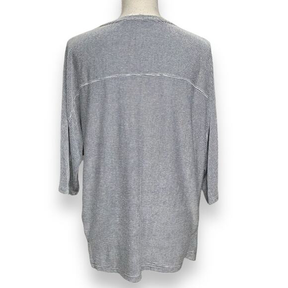 Artisan NY Narrow Blue & White Striped Knit Top Size Large - Picture 3 of 6